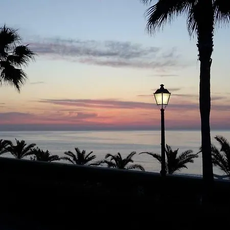 Sunny Breeze Apartamento *